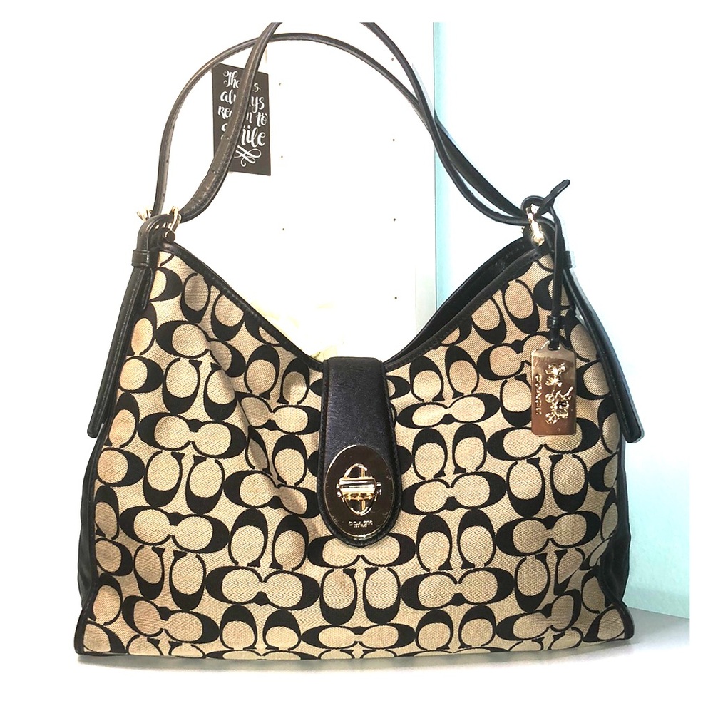 Coach Signature Fabric Carlyle Shoulder Bag